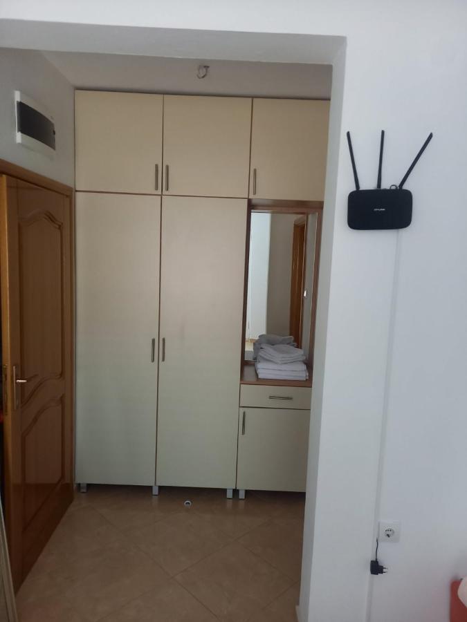 Apartments Percobic Sutomore Esterno foto