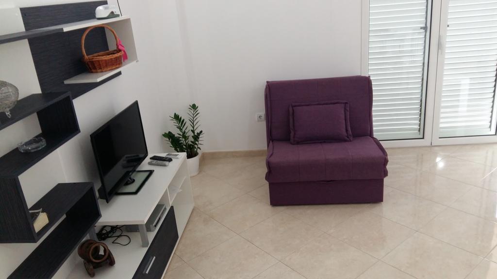 Apartments Percobic Sutomore Esterno foto